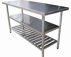 Mesa com pia inox