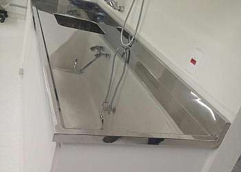 Bancada inox com pia Bancada inox com pia