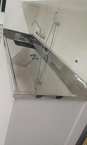 Bancada inox com pia Bancada inox com pia