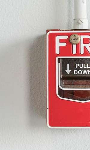 Botoeira de acionamento do alarme de incêndio