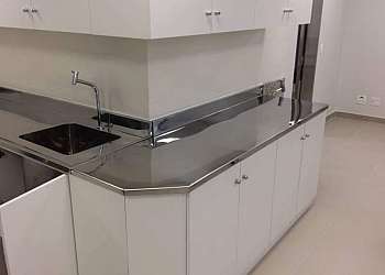 Mesa auxiliar inox hospitalar preço