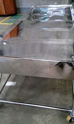 Mesa em aço inox Mesa em aço inox